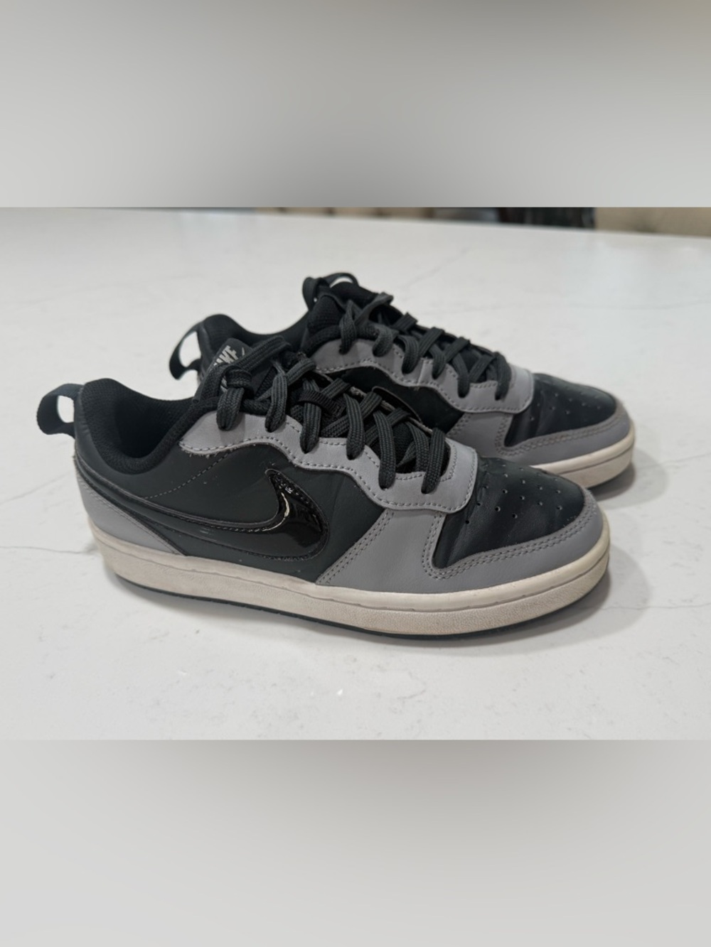 Nike Kids Black and Gray Sneakers